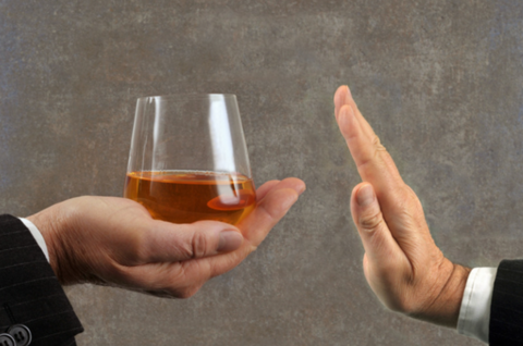 Près de la moitié des adultes à Genève dépassent les recommandations nationales de consommation d’alcool selon les derniers résultats de l’étude Sp...